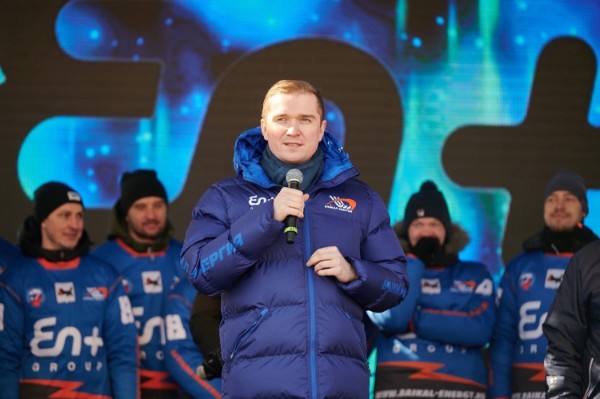 Сегодня день рождения празднует Михаил Хардиков