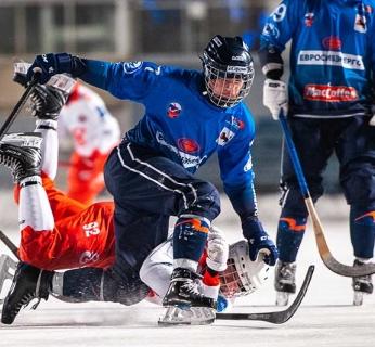 Ещё четверо с нами