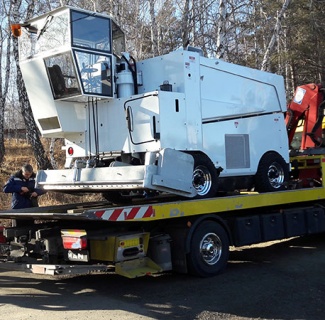 &laquo;Замбони&raquo; разъезжают по городу