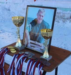 Памяти Евгения Гришина