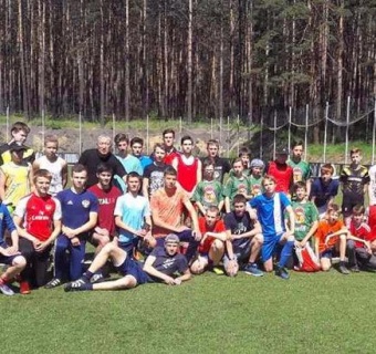 Лето&nbsp;&mdash; пора футбольная